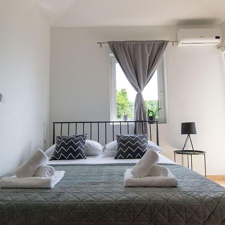 Apartments Seaview Тучепи Экстерьер фото