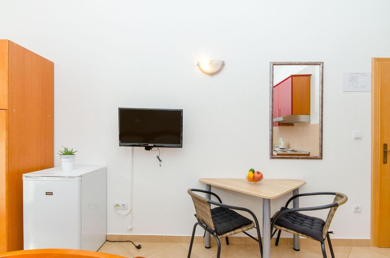 Apartments Seaview Тучепи Экстерьер фото