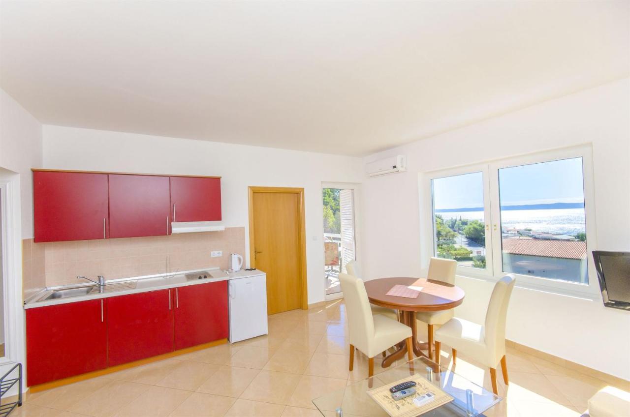 Apartments Seaview Тучепи Экстерьер фото