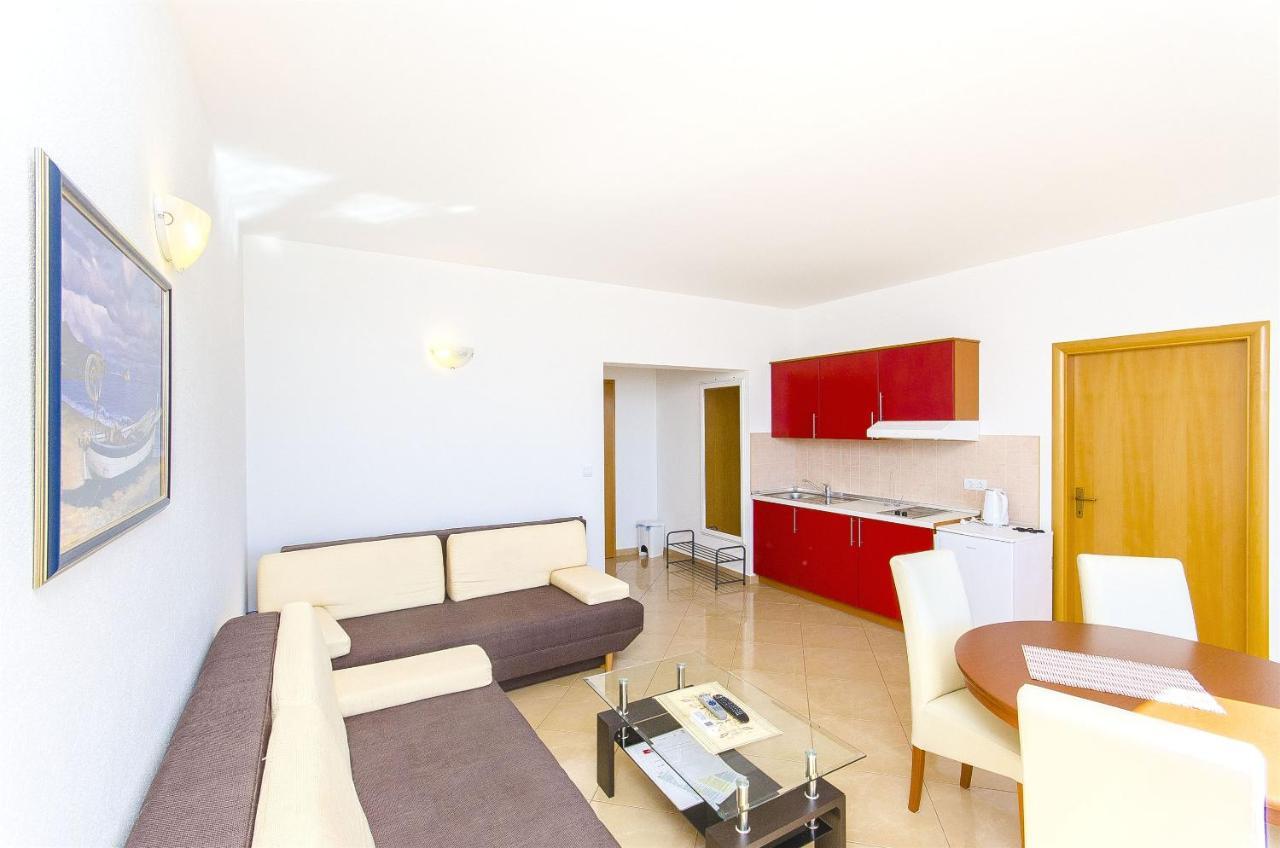 Apartments Seaview Тучепи Экстерьер фото