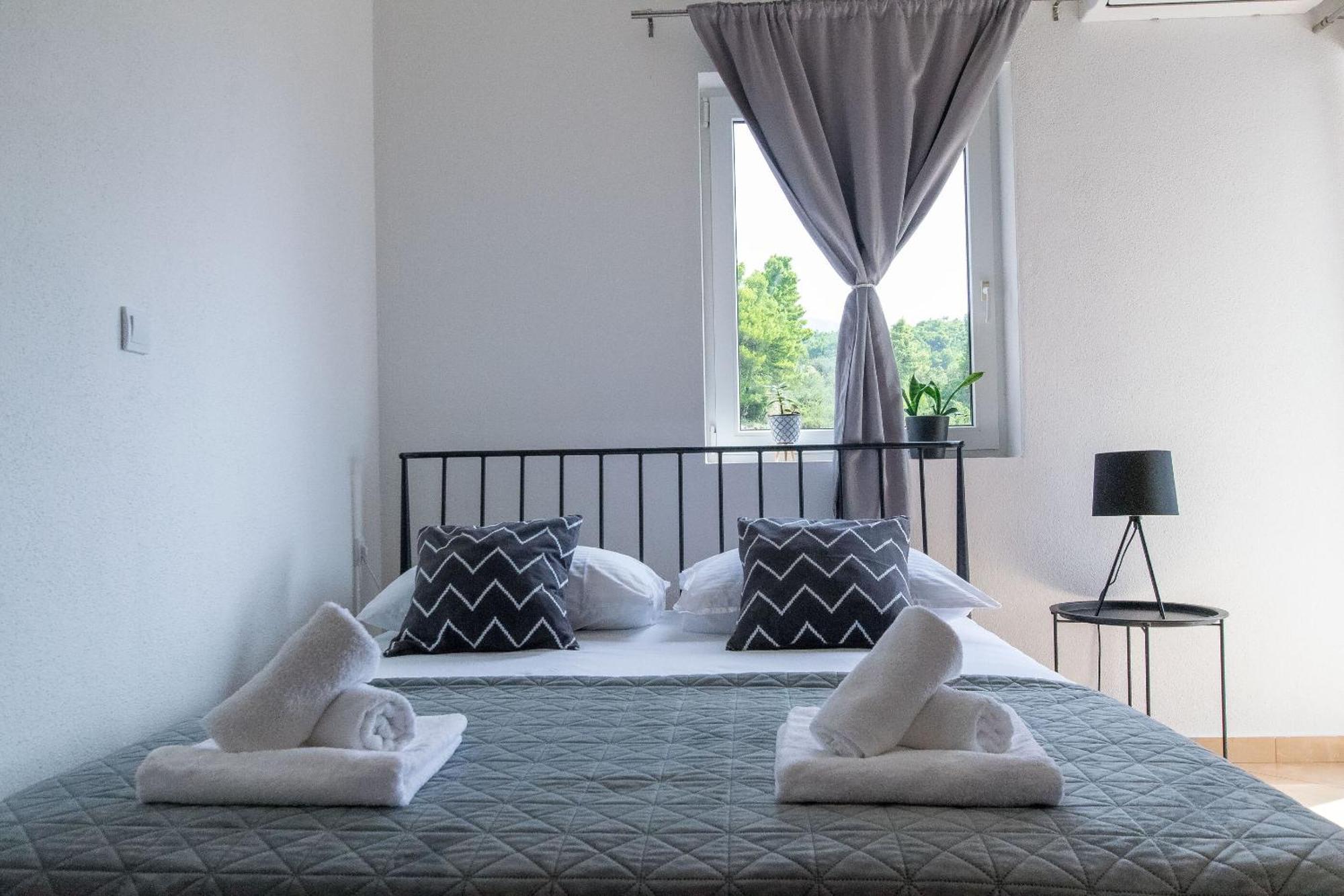 Apartments Seaview Тучепи Экстерьер фото