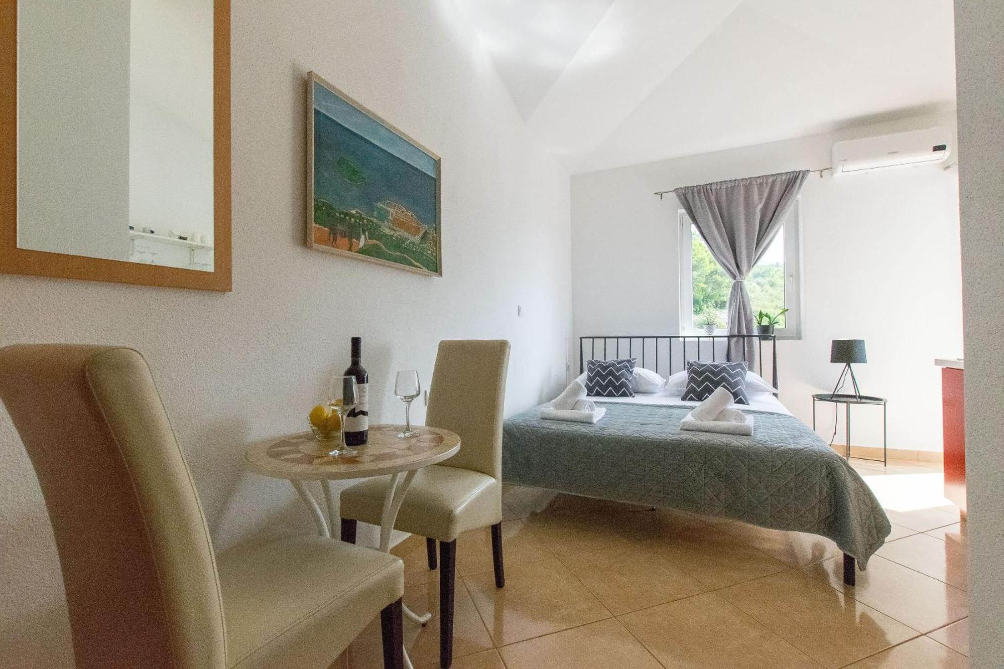 Apartments Seaview Тучепи Экстерьер фото