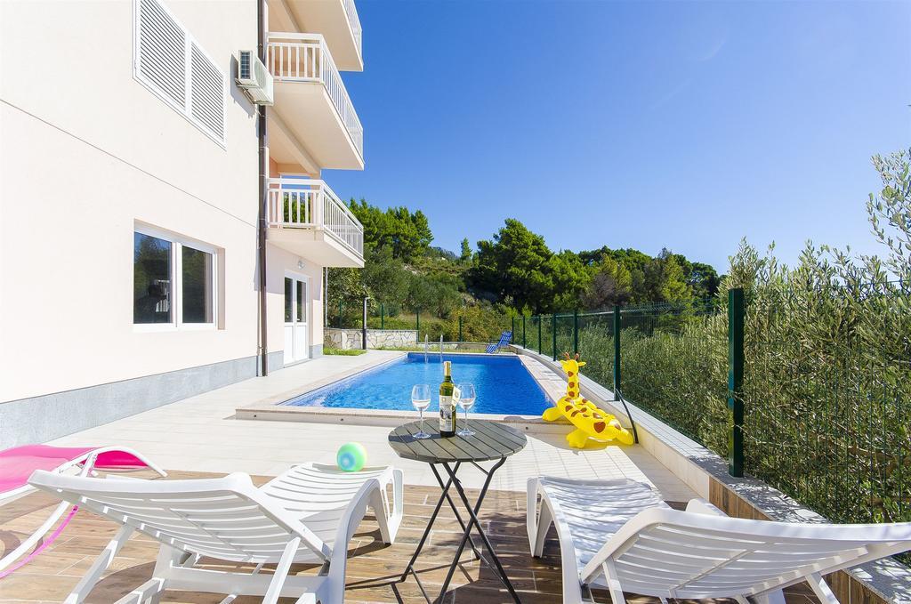 Apartments Seaview Тучепи Экстерьер фото